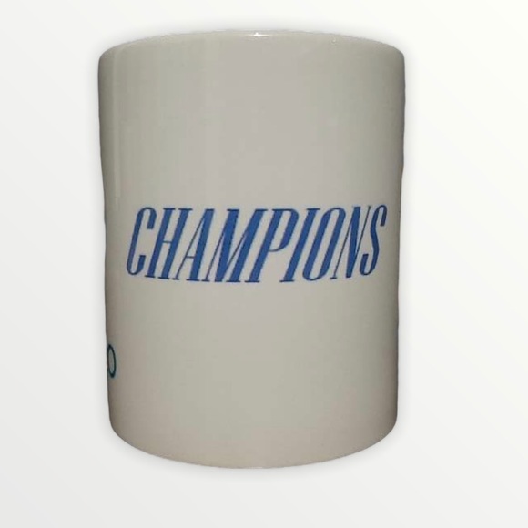 UEFA Euro 2020 Champions 11oz Mug - Picture 2 of 3